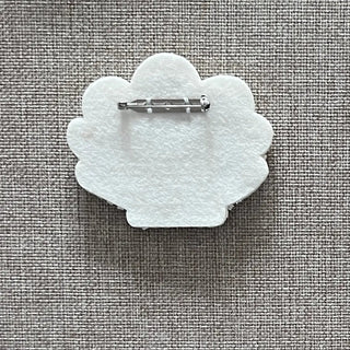 
                    
                      Felt-Broschen mit Meerestier- und Palmenmotiven
                    
                  