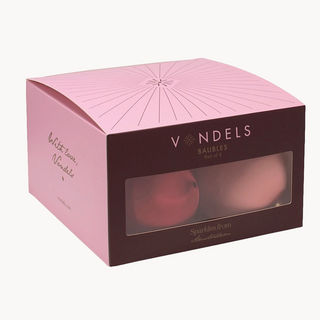 
                    
                      Christbaumschmuck Kugel bordeaux beere rosa Gechenkbox
                    
                  