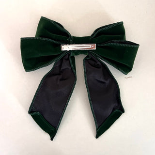 
                    
                      Christbaumschmuck Schleife mit Klammer48
                    
                  