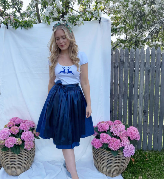 Damendirndl Schuerze Taft blau