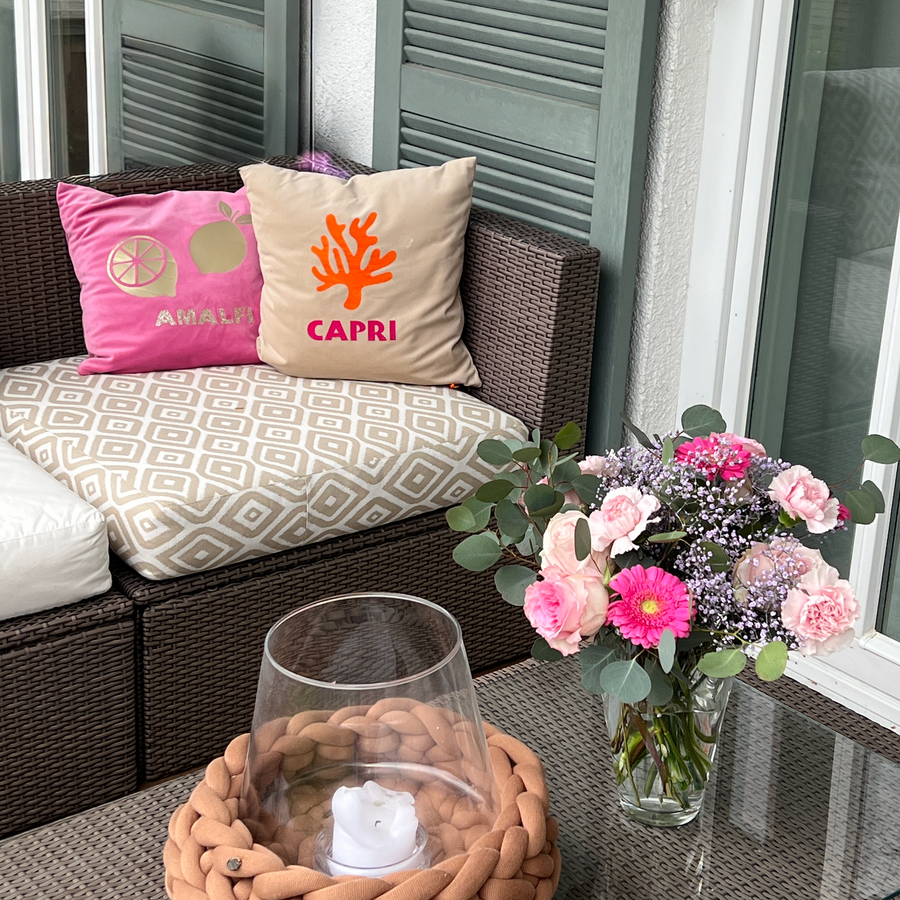 Dekokissen mit goldenem Print Capri und Amalfi