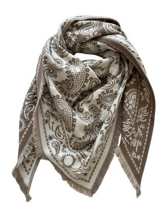 
                    
                      Dreiecks Wolltuch Paisly beige wollweiss.1
                    
                  