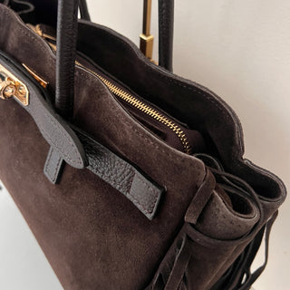 
                    
                      Handtasche Leder Italien Fransen dunkelbraun
                    
                  