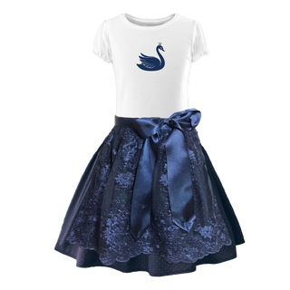 
                    
                      Kinderdirndl Rock dunkelblau Schuerze Spitze blau Shirt Schwan
                    
                  