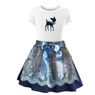 
                    
                      Maedchen Dirndl Rock hellblau Spitze
                    
                  
