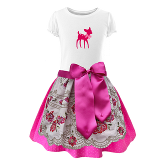
                    
                      Teenager Dirndl pinke Stickerei
                    
                  