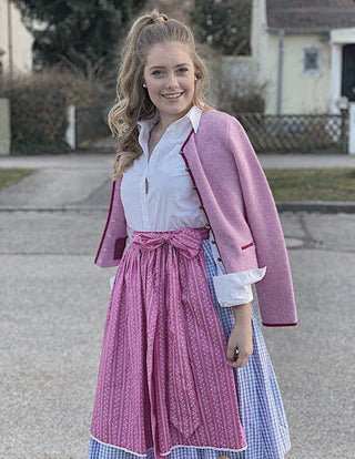 
                    
                      Damen Dirndl „Bergwiese Punkte rosa Märchenwerkstatt Damen Dirndl ohne Mieder mit T-Shirt , Rock &amp; Schürze
                    
                  