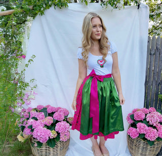 
                    
                      Damendirndl Schuerze Taft gruen pink Shirt Herz
                    
                  