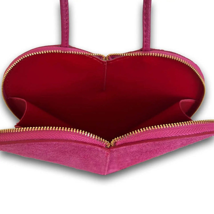 Innenansicht der Herzl Tasche Velourleder pink mit rotem Futter