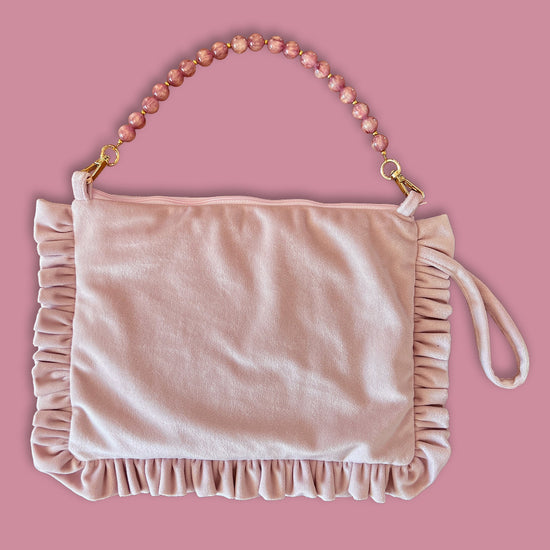 Samt-Clutch-Ruesche-Volant-perlenkette rosa