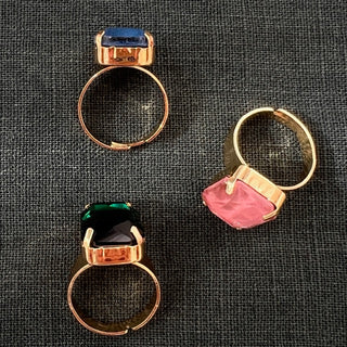 
                    
                      Statement Cocktai Ring saphir-blau
                    
                  