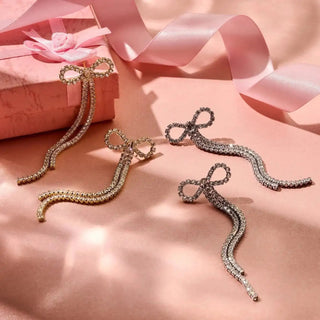 
                    
                      Kristall Ohrringe Schleife Glamour Schmuck
                    
                  