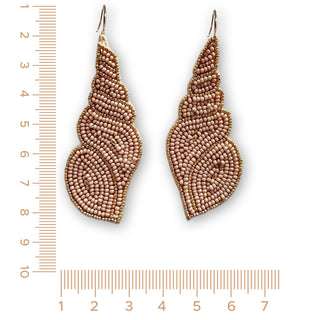 
                    
                      Statement Ohrringe Sommer Muschel beige
                    
                  