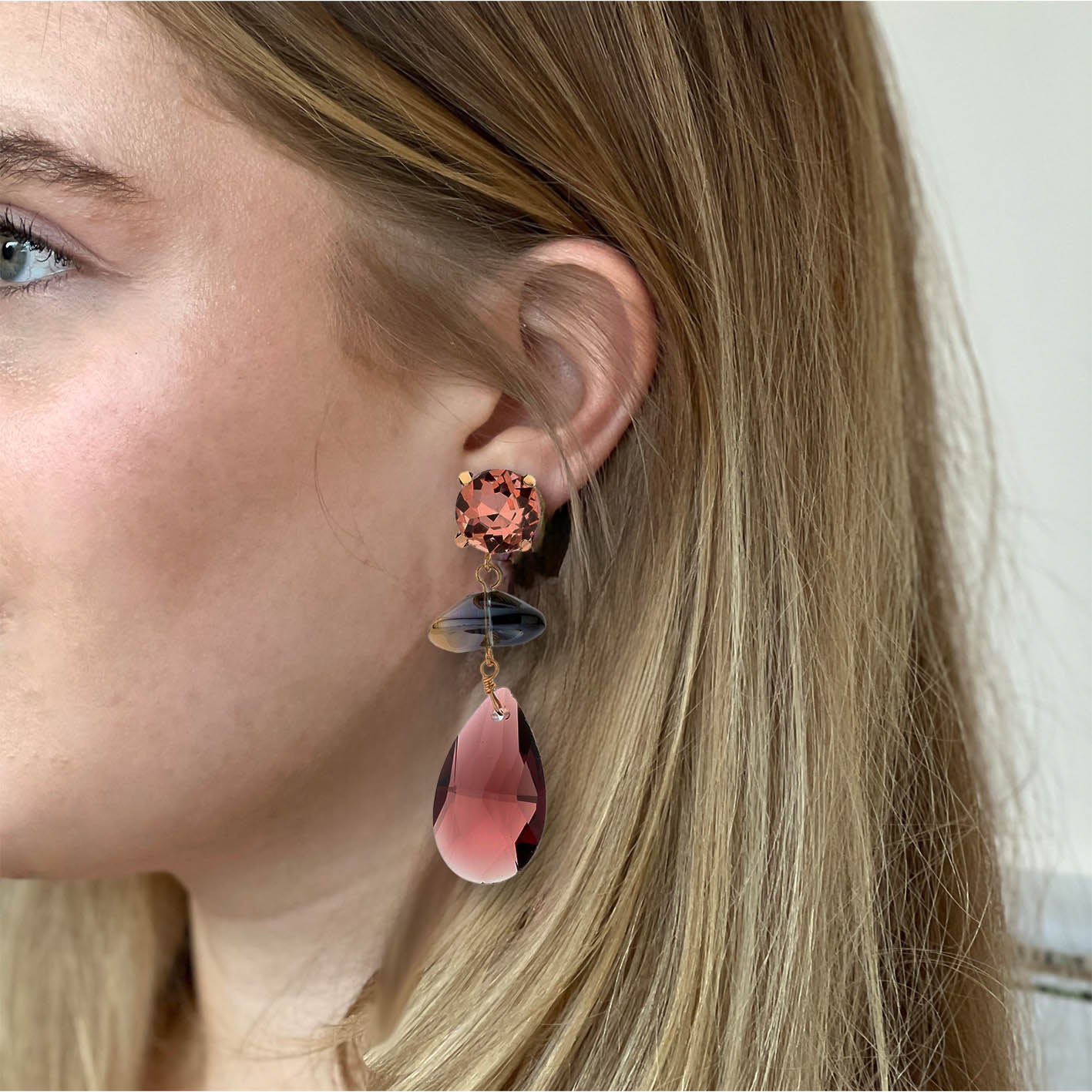 Statement-Ohrringe-Tropfen-burgundy-gold.2