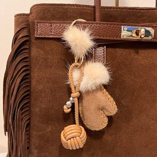 
                    
                      Taschen Schluessel Anhaenger88
                    
                  