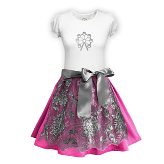 
                    
                      Teenager Dirndl Prinzessin pink/silber mit Tüllrock und Schürze
                    
                  