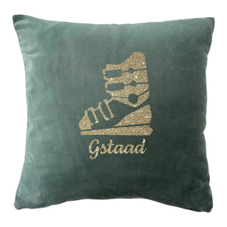 
                    
                      Personalisierbares Samtkissen mit Berg- und Skimotiv, Schriftzug Gstaad, 40x40cm
                    
                  
