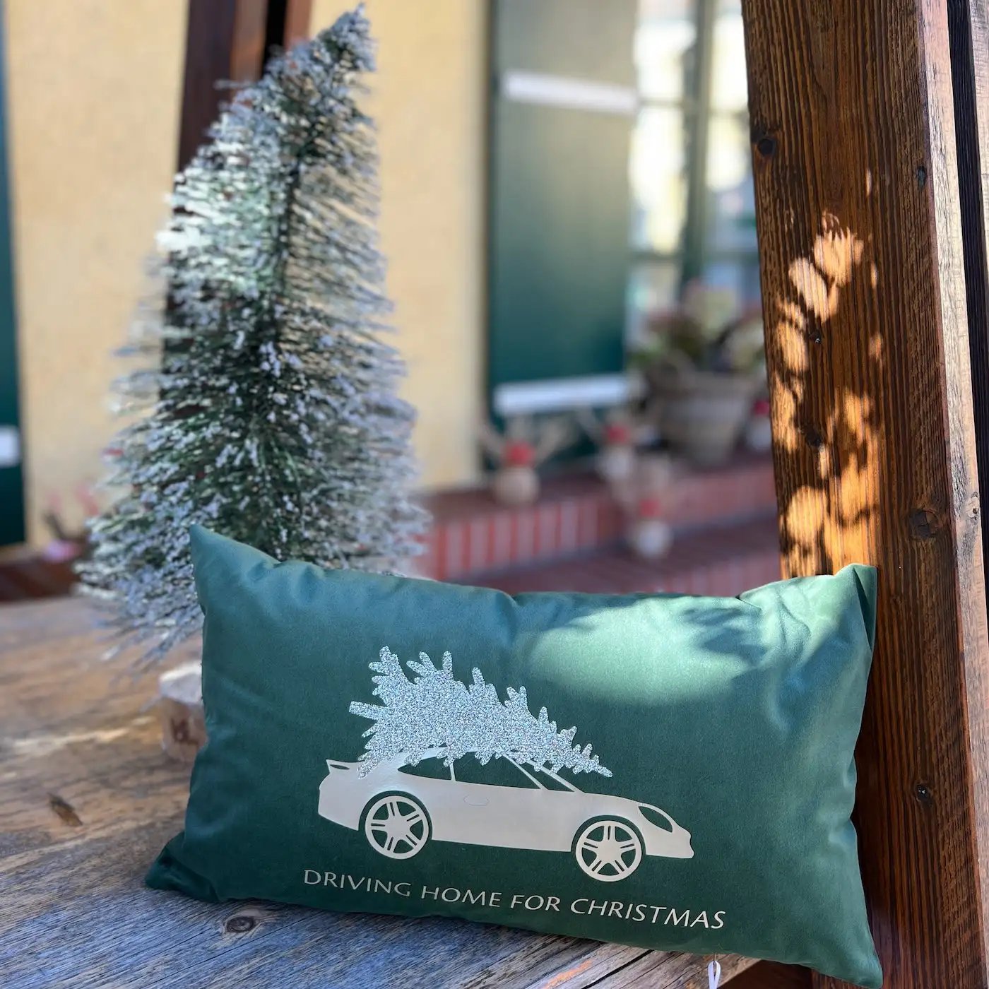 Winterkissen-Porsche-gruen-gold