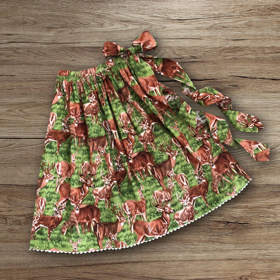 Dirndlschürze Midi Hirsche