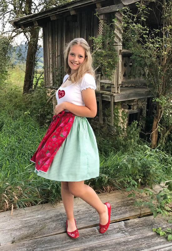Teenager Dirndl Rosenkönigin grün